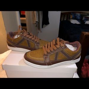 Ben Sherman Sneakers Size 8